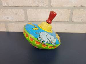 lot 2312 image: Vintage OHIO ART Tin Litho Toy Top