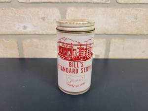 lot 2325 image: Vintage Galaxy Bills Standard Service Pepper Shaker - Salesman Sample