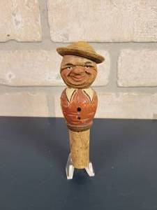 lot 2332 image: Vintage German Black Forest Hand Carved Mechanical Bottle Stopper - WORKS