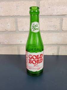 lot 2352 image: Vintage Gold Bond Fine Beverages 7oz Bottle  - Denison, IA