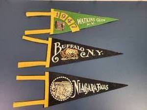 lot 2369 image: (3) Vintage Felt Mini Pennants - New York
