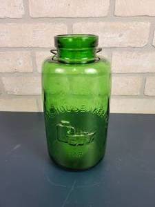 lot 2410 image: Crownford China Co. 1969 - Made in Italy Good House Keepers 2 quart GREEN Mason Jar - Patent 1872 - Reliable Home Canning