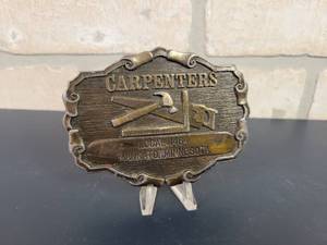 lot 2419 image: Vintage Carpenters Local 1464 Mankato, MN union Belt Buckle