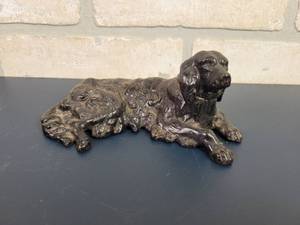 lot 2430 image: Vintage Cast Iron Cocker Spaniel Statue