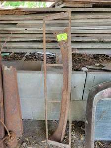 lot 85 image: FORD Model A Visor and Dash Cover