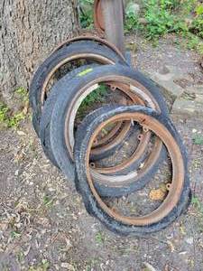 lot 106 image: (5) Antique Car Outer Wheel Rims