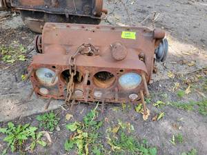 lot 109 image: FORD Model A Engine Block Assembly