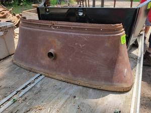 lot 135 image: 1928-29 FORD Model A Fuel Tank