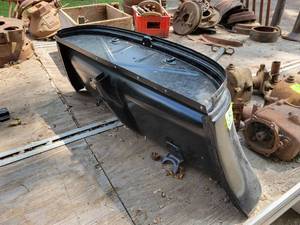 lot 136 image: 1928-29 FORD Model A Fuel Tank