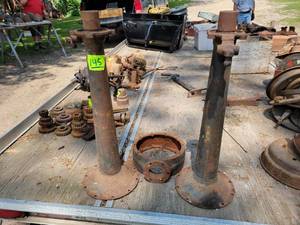 lot 145 image: FORD Model A Rear Differential Assembly