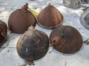 lot 189 image: (4) Assorted Antique Headlights