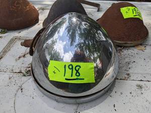 lot 198 image: Antique Car Headlight