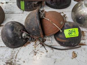 lot 214 image: (4) Antique Car Headlights