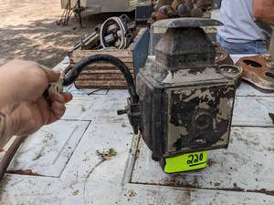 lot 220 image: FORD Model T Brass Gas Headlight -