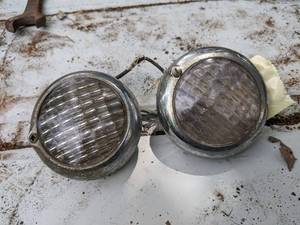 lot 234 image: Pair of Antique Fog  Cowl Lights