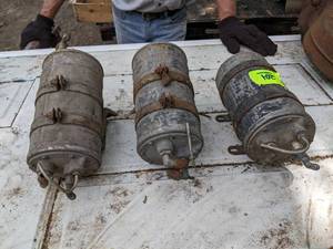 lot 264 image: (3) Antique Car Vacuum Tanks