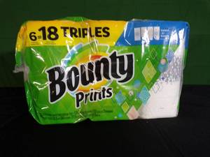 lot 79 image: Brand New Bounty Paper Towels - Prints Size - Triple Printed - 6 Rolls