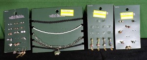 lot 131 image: Lot of 4 - Wild Fable Jewelry Cards (Earrings & Necklaces)