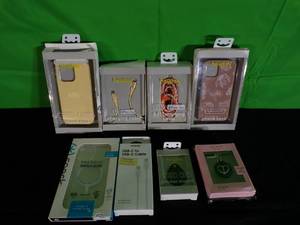 lot 181 image: Brand New Retail ready Lot of Charging Cables and Cases