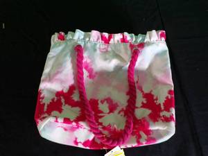 lot 218 image: Brand New with tags Girls Tie-Dye Tote Bag - Cat & Jack