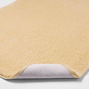 lot 221 image: Performance Nylon Bath Rug - Threshold