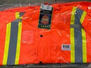 lot 14 image: Holmes Hi-Vis Orange Rainsuit