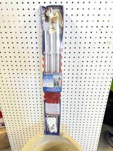 lot 19 image: 6 Foot American Flag Set