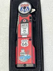 lot 60 image: Route 66 Gas Pump Knife