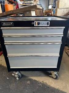 lot 70 image: Homak Rolling Toolbox with Ball Bearing Slides (27x18x32 Inch Tall)