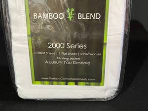 lot 18 image: Bamboo White King Sheet Set (5)