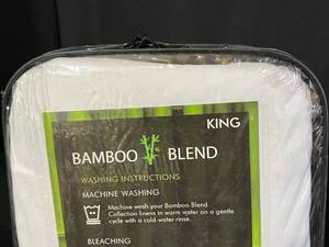 lot 21 image: Bamboo White King Sheet Set (7)