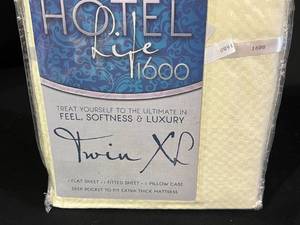 lot 46 image: Hotel Life Series 1600 Cream Sheet Set - Twin XL (3)
