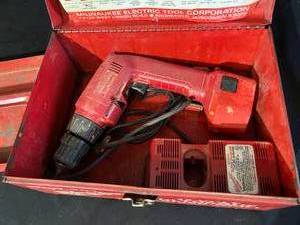 lot 67 image: Milwaukee Hi-Torque DriverDrill