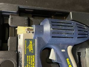 lot 73 image: Nail Master Electric Brad Nail Gun