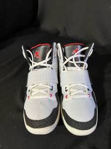 lot 99 image: Nike AND1 Tennis Shoes
