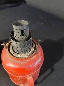 lot 110 image: Vintage Kerosene Block Heater