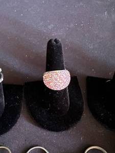 lot 150 image: Lot of 19 Rings