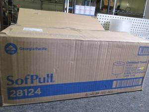 case of sofpull center pull towels ...