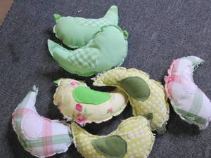 7 small stuffed spring birds ...