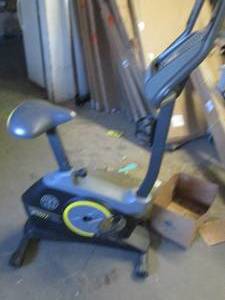 golds gym 290c exercise bike untes...