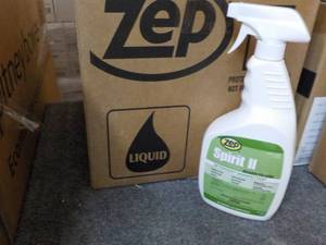 Case of 12 Qts Spray Bottles ZEP Sp...