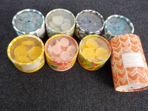 7 - 3.38 oz Wax Melts and 1 - 12 oz...
