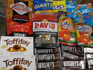Large Variety of Food- see all pict...