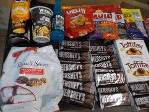Large Variety of Food- see all pict...