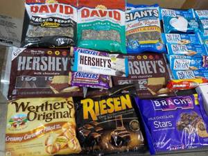 Large Variety of Food- see all pict...