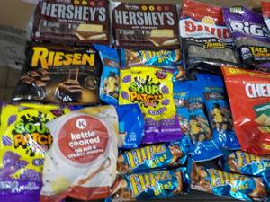 Large Variety of Food- see all pict...