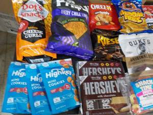 Large Variety of Food- see all pict...