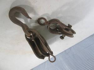 lot 73 image: (CS) Vintage Barn Pullies...