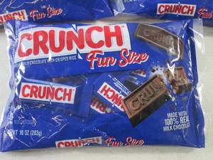 lot 145 image: (B-2) 3 Bags Crunch Fun Size Candy ...