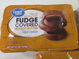 lot 160 image: (B-3) 3 Packs of Fudge Covered Pean...